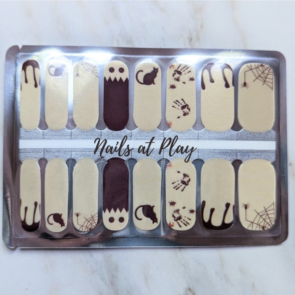5 for $15 Nail Wraps- Spooky Night ( Glow In The Dark)